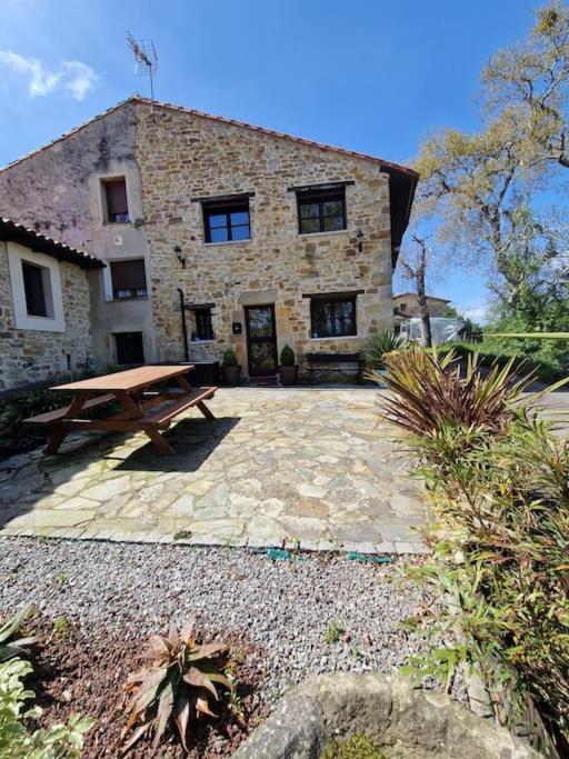 Villa 14A04 Casa De Piedra Colunga Extérieur photo